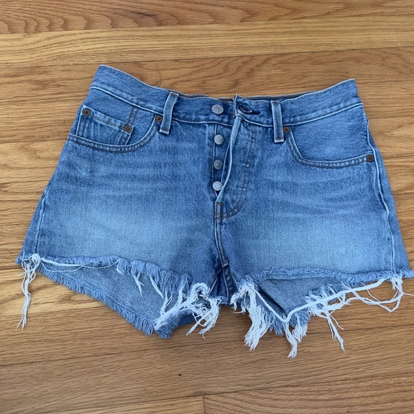 Levi’s 501 shorts - Picture 4 of 4